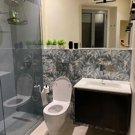 The Blue Nest * Turín